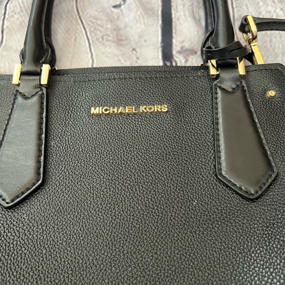 Michael Kors Hayes Large North/South Tote Black - Picture 5 of 9